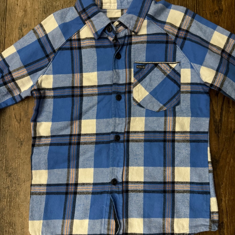 Hurley Boys Size 6 Blue Plaid Flannel Long Sleeve Button Down Shirt - Picture 4 of 10